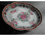 OSA/Lobed famille rose spoon tray/DSCN2745