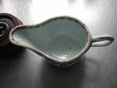 OSA/Famille Rose sauce boats/DSCN0656